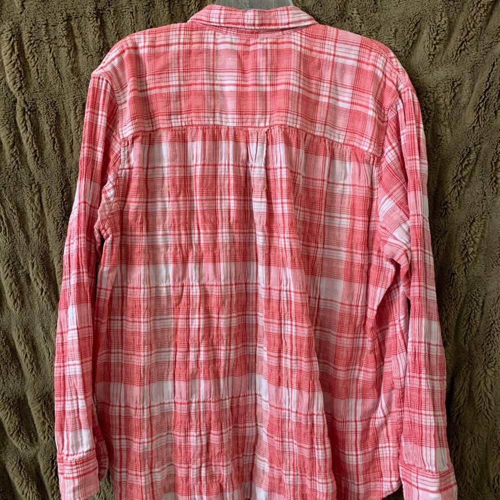 GAP Button Down - Picture 2 of 3